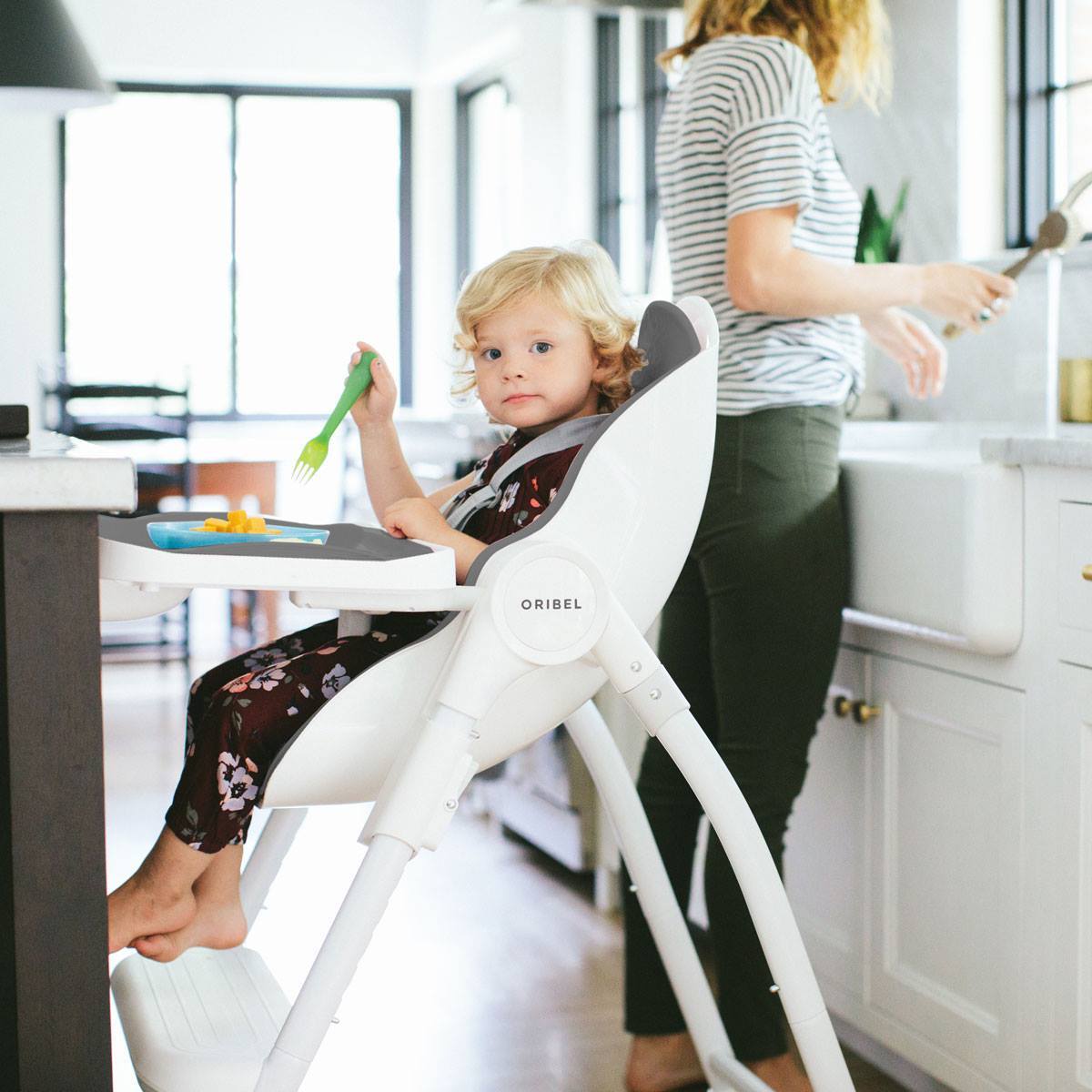 Oribel Cocoon - 3-Stage Highchair - Pistachio Macaron