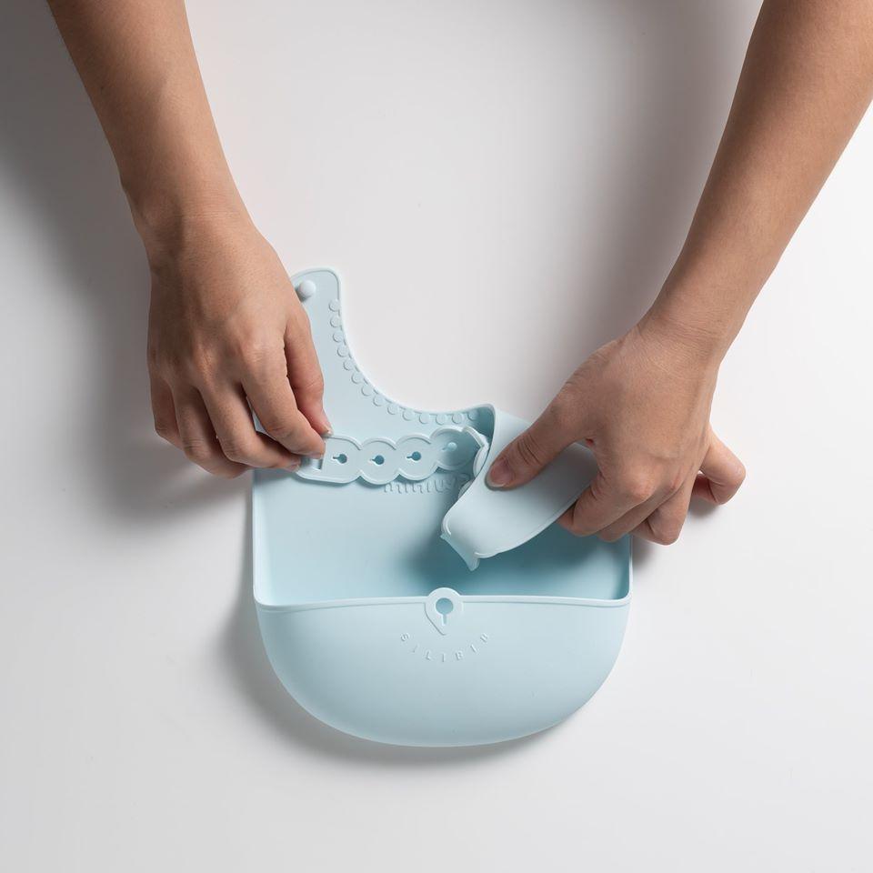 Miniware Roll & Lock bib - Silicone Bib in Cotton Candy
