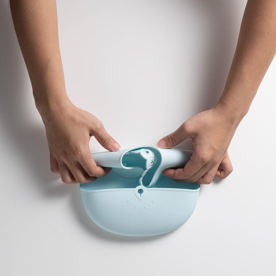 Miniware Roll & Lock bib (Set of 2) - Silicone Bib in Key Lime + Grey