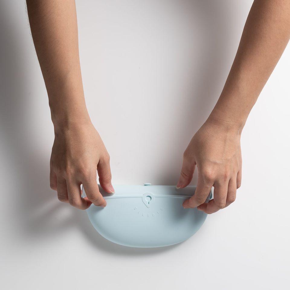 Miniware Roll & Lock bib (Set of 2) - Silicone Bib in Key Lime + Grey