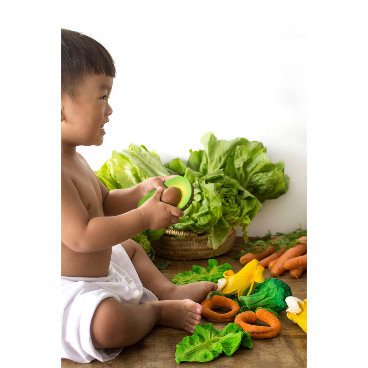 Oli &amp; Carol Brucy the Broccoli Teether