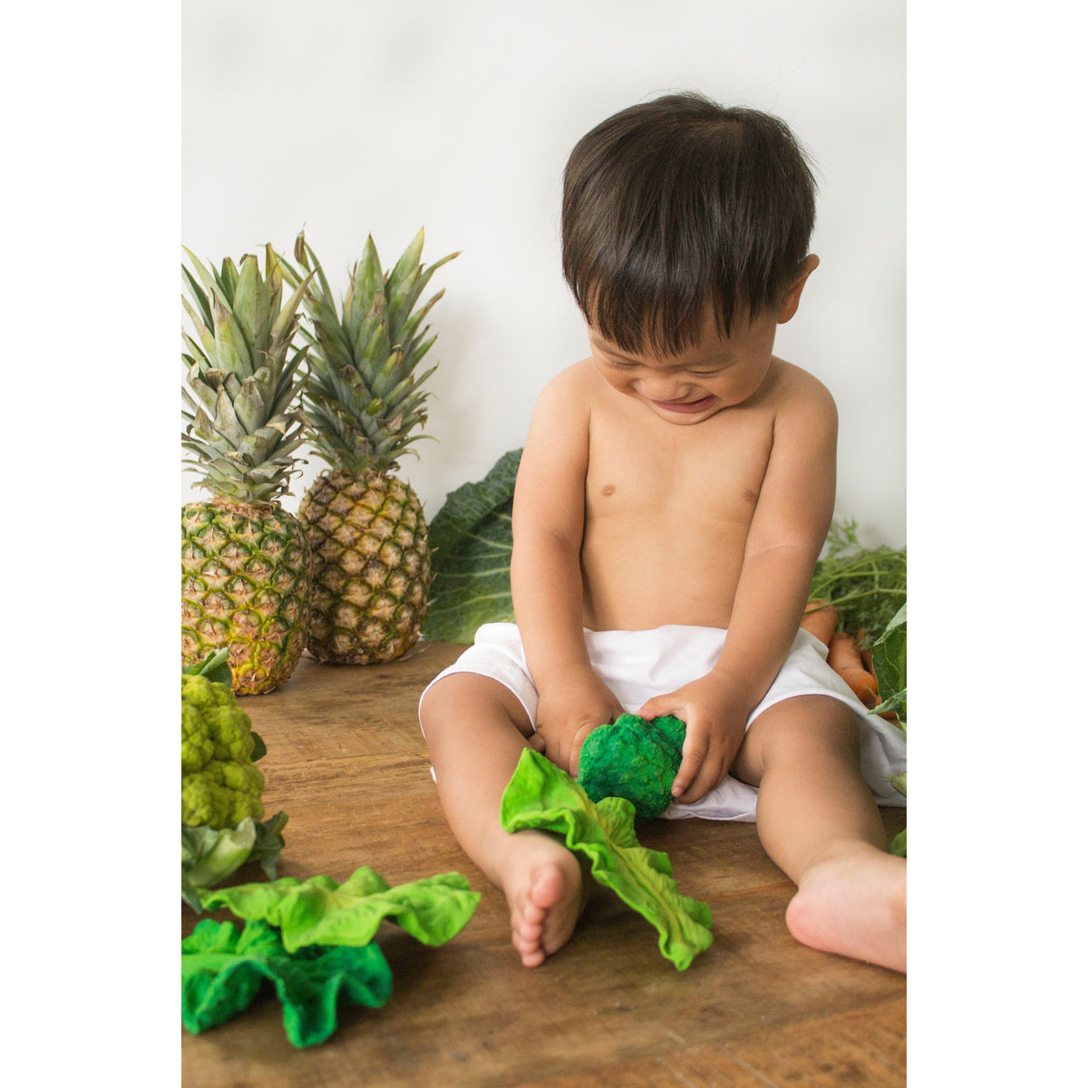 Oli &amp; Carol Brucy the Broccoli Teether