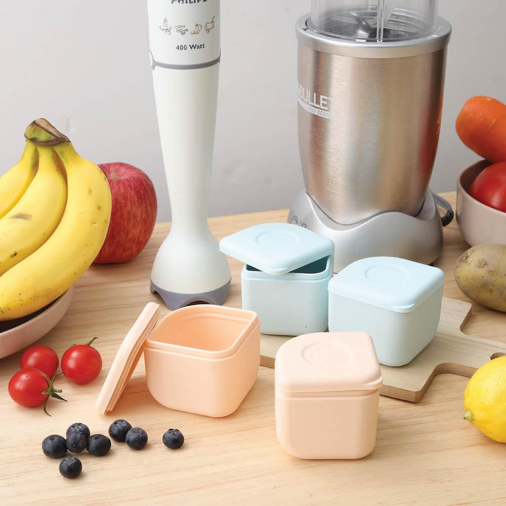 Miniware Grow Bento in Chrome with 2 silipods in Peach