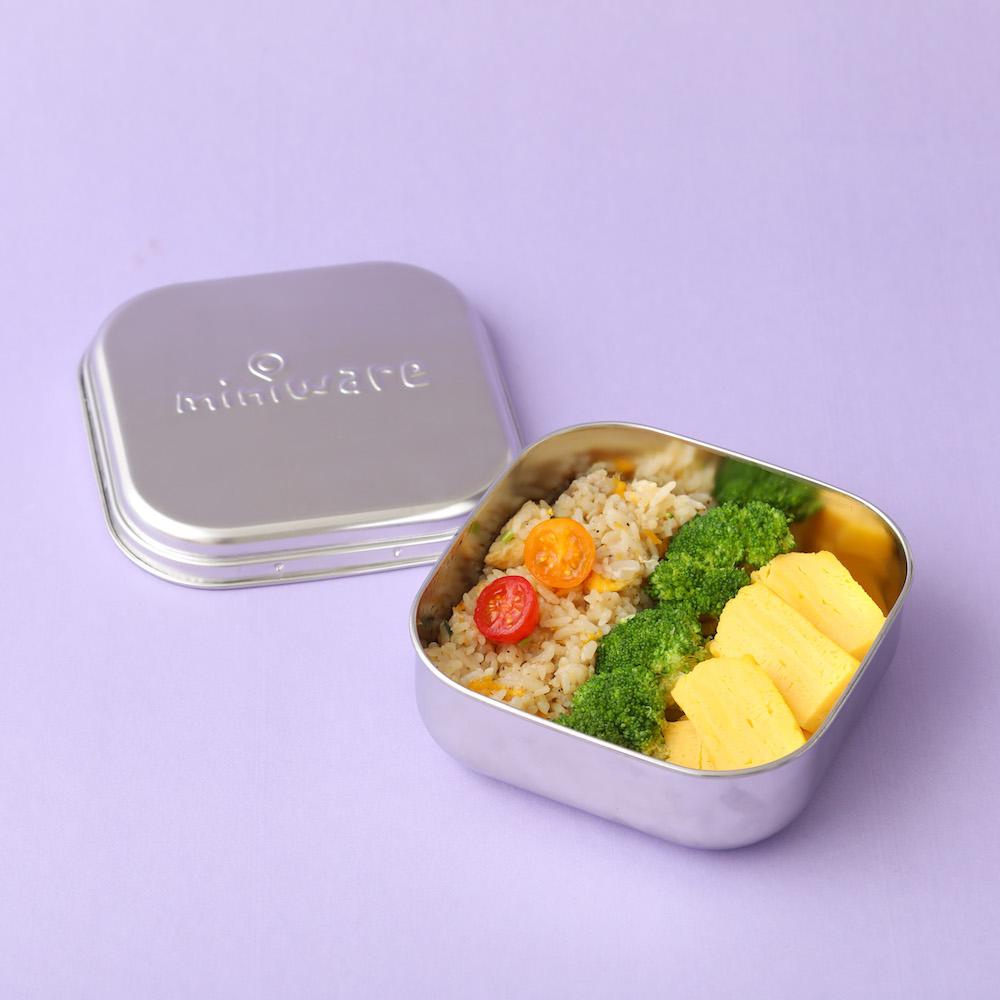 Miniware Grow Bento in Chrome with 2 silipods in Peach