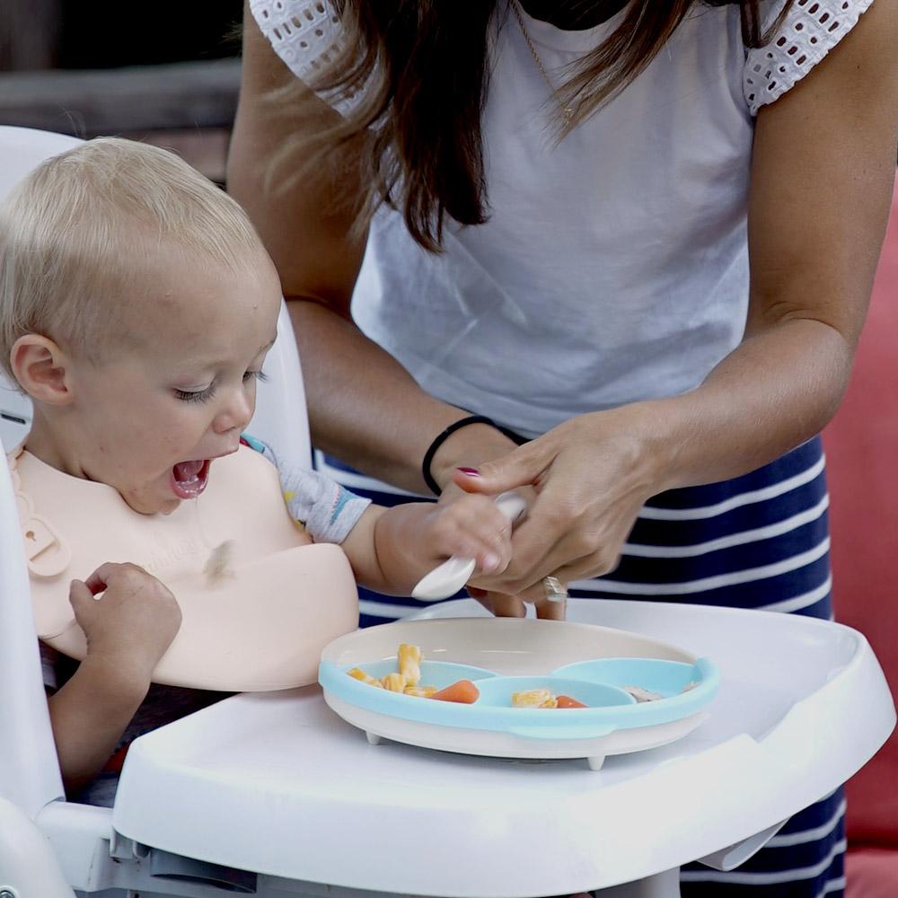 Miniware Roll &amp; Lock bib (Set of 2) - Silicone Bib in Cotton Candy + Grey