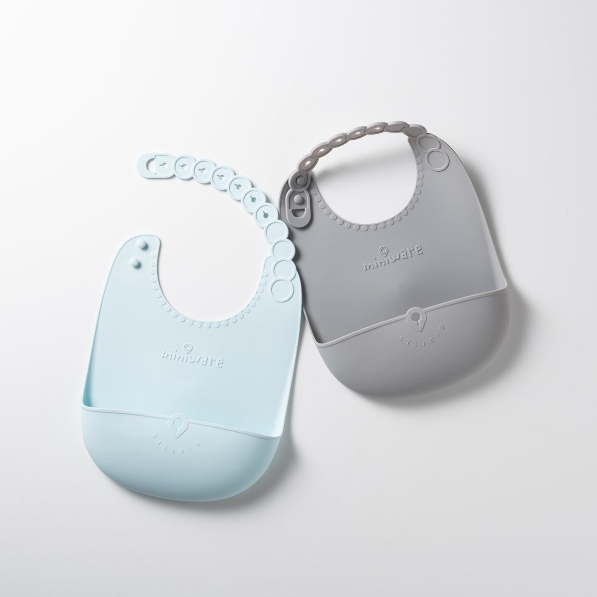 Miniware Roll &amp; Lock bib (Set of 2) - Silicone Bib in Aqua + Grey