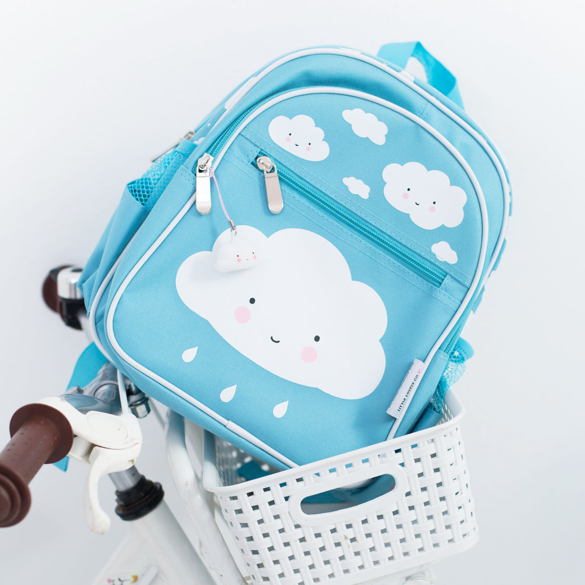 a-little-lovely-company-backpack-cloud-blue- (5)