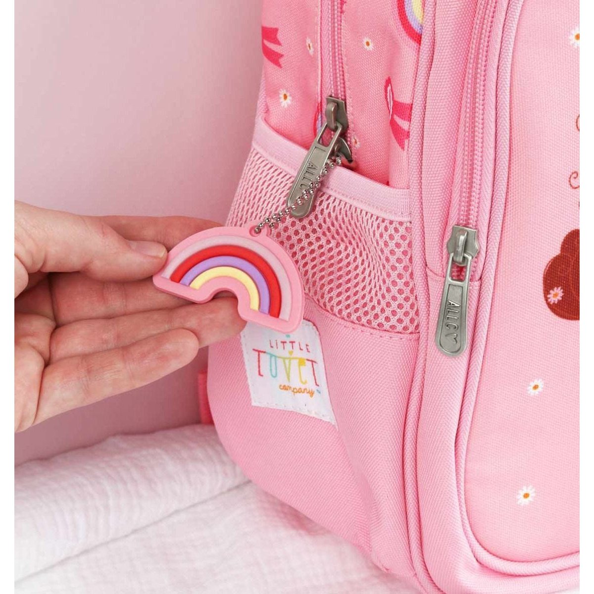 a-little-lovely-company-backpack-horse- (5)