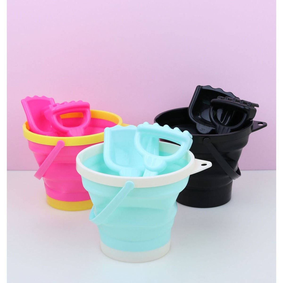 a-little-lovely-company-bucket-and-spade-set-mint- (7)