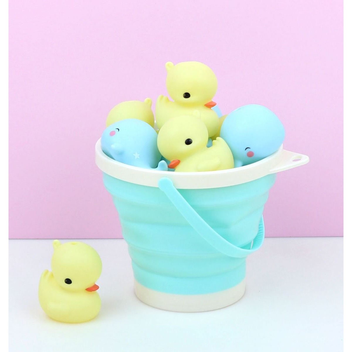 a-little-lovely-company-bucket-and-spade-set-mint- (5)