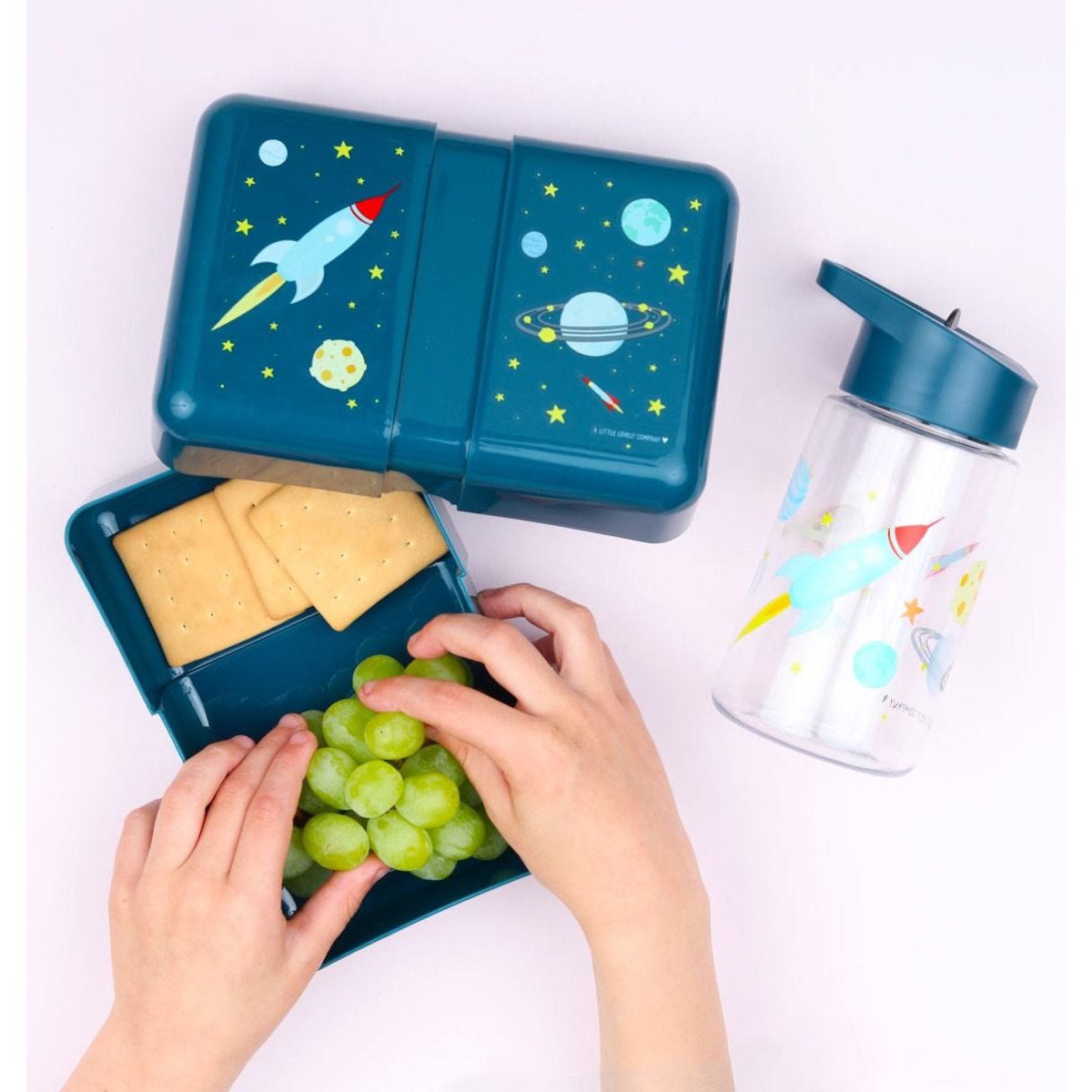 a-little-lovely-company-lunch-box-space- (4)