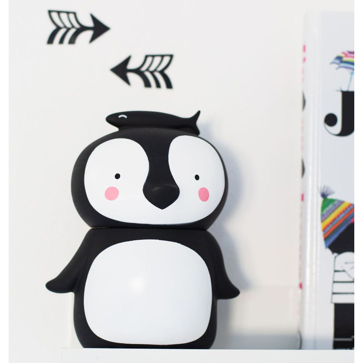 a-little-lovely-company-money-box-penguin- (5)