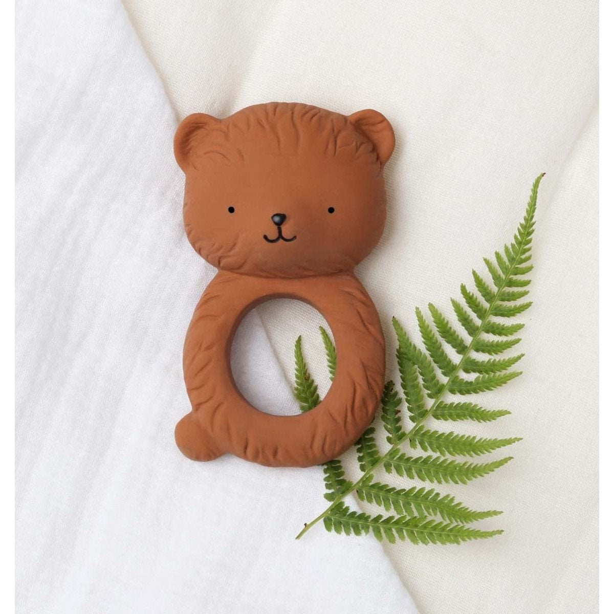 a-little-lovely-company-teether-ring-bear- (5)