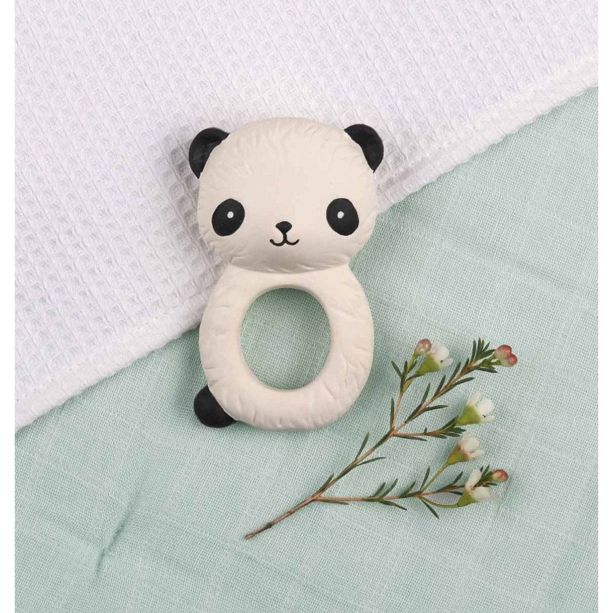 a-little-lovely-company-teething-ring-panda- (5)