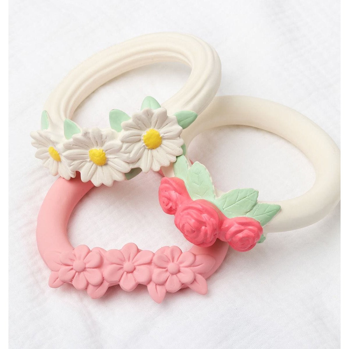 a-little-lovely-company-teething-ring-sweet-heart- (4)