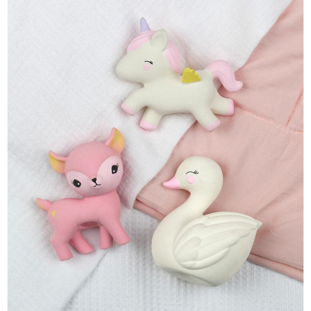 a-little-lovely-company-teething-toy-deer- (8)