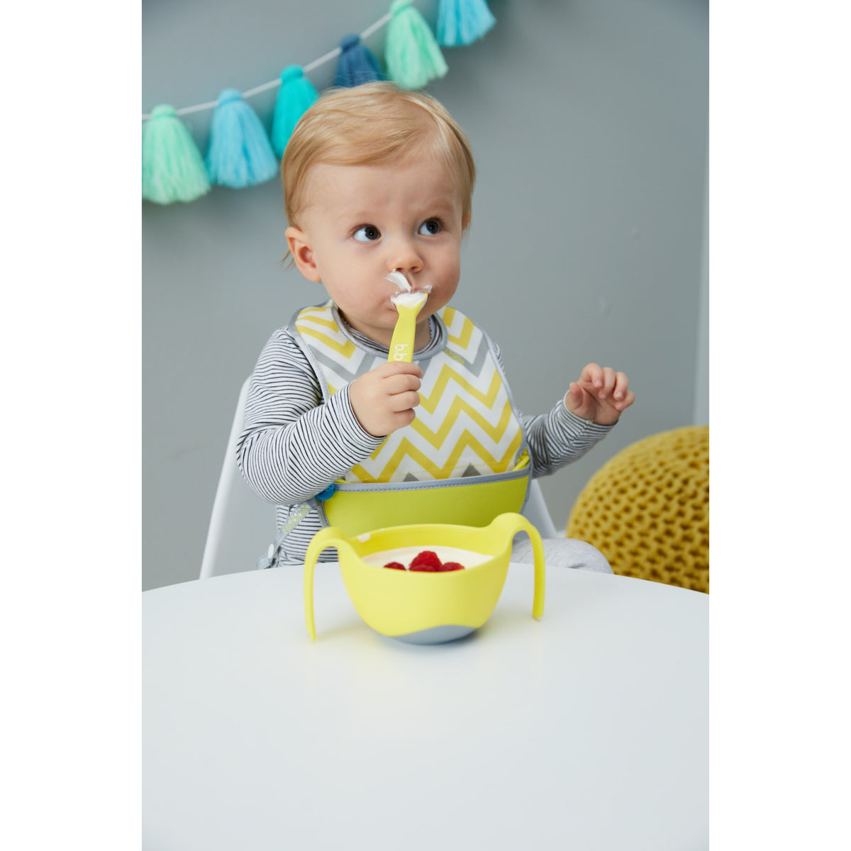 b.box Travel Bib - Pink Flower Power