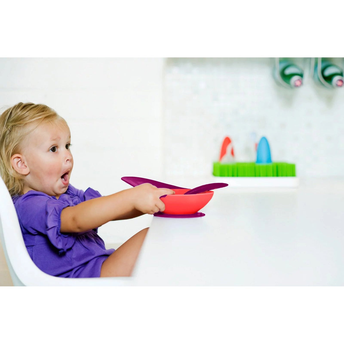 boon-catch-bowl-with-spill-catcher-pink- (2)
