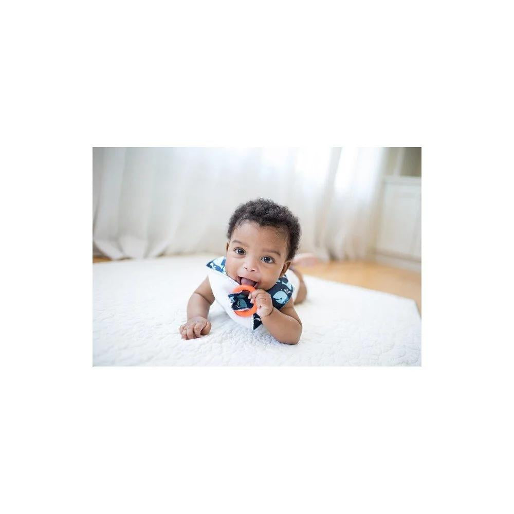 dr-browns-bandana-bib-2s-with-teether- (7)