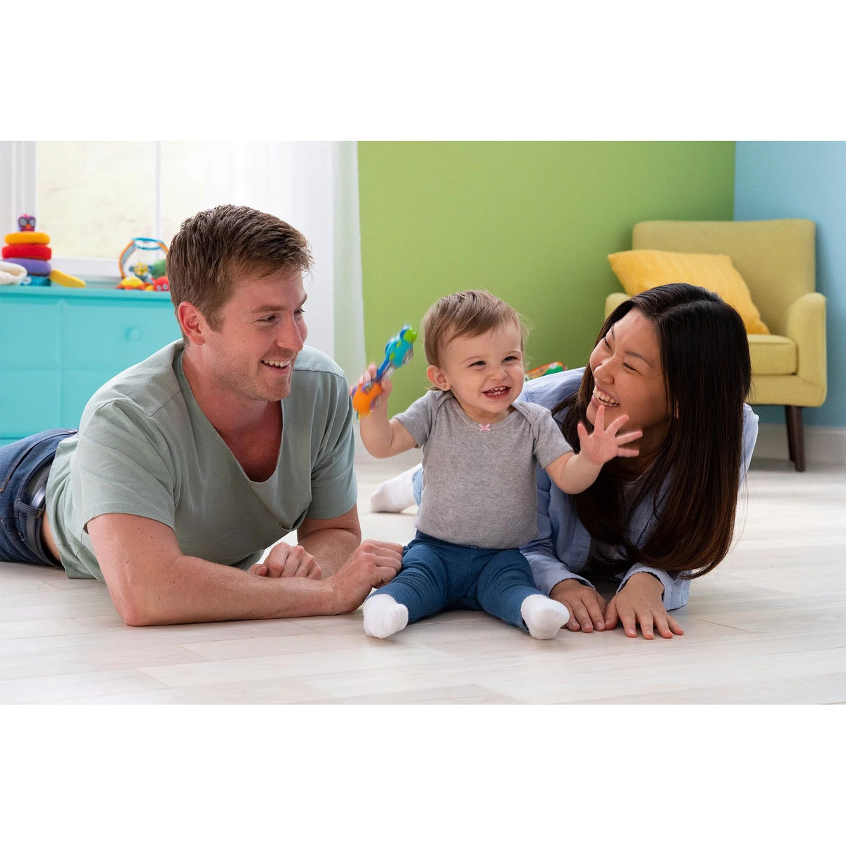lamaze-shakin-shells-rattle- (6)