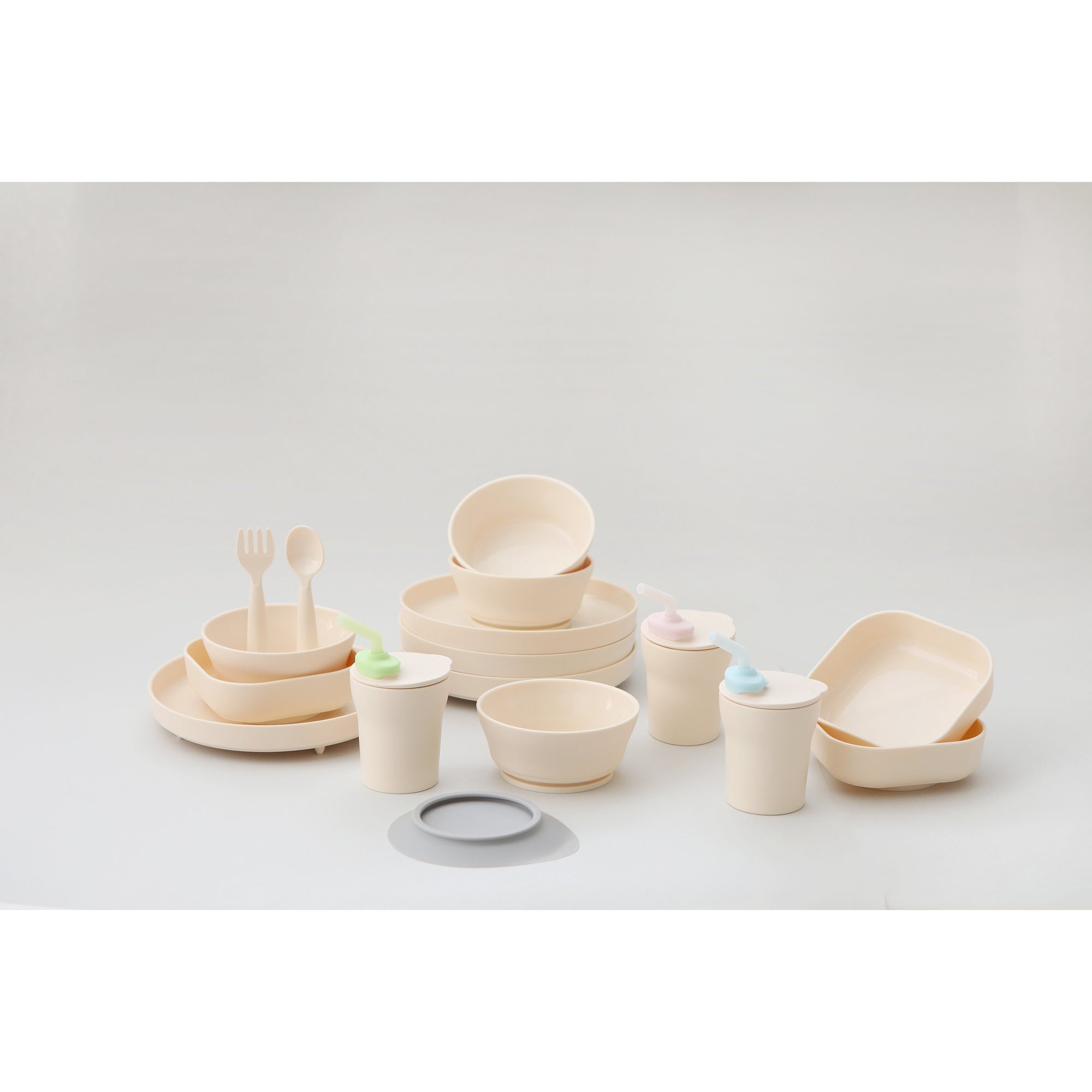 miniware-first-bite-set-pla-cereal-suction-bowl-vanilla-+-silicone-spoon-and-cover-in-cotton-candy- (19)