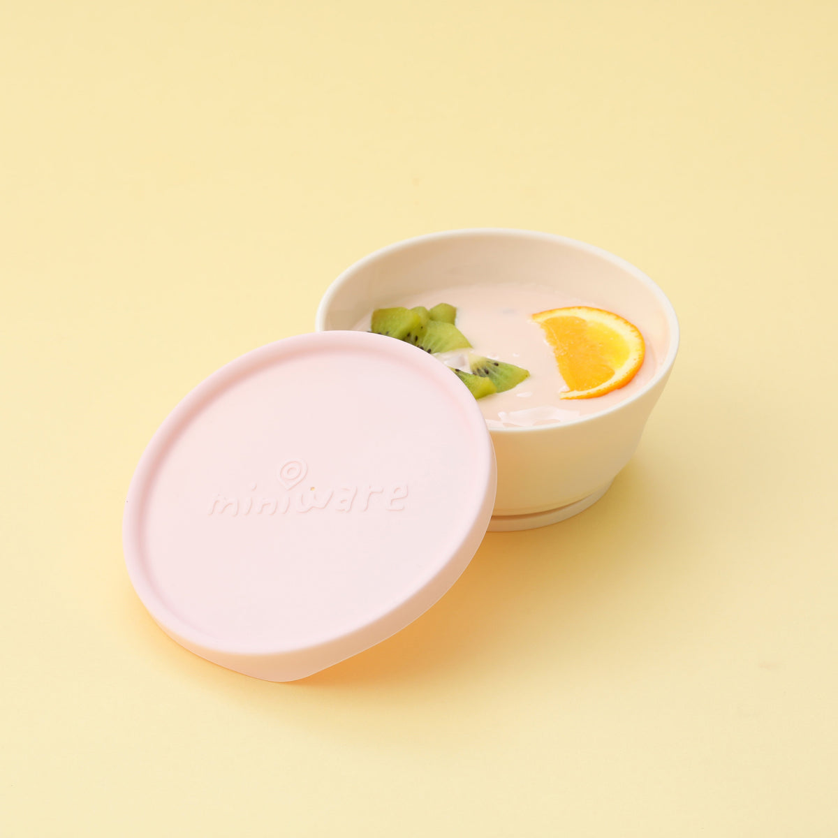 miniware-first-bite-set-pla-cereal-suction-bowl-vanilla-+-silicone-spoon-and-cover-in-cotton-candy- (12)