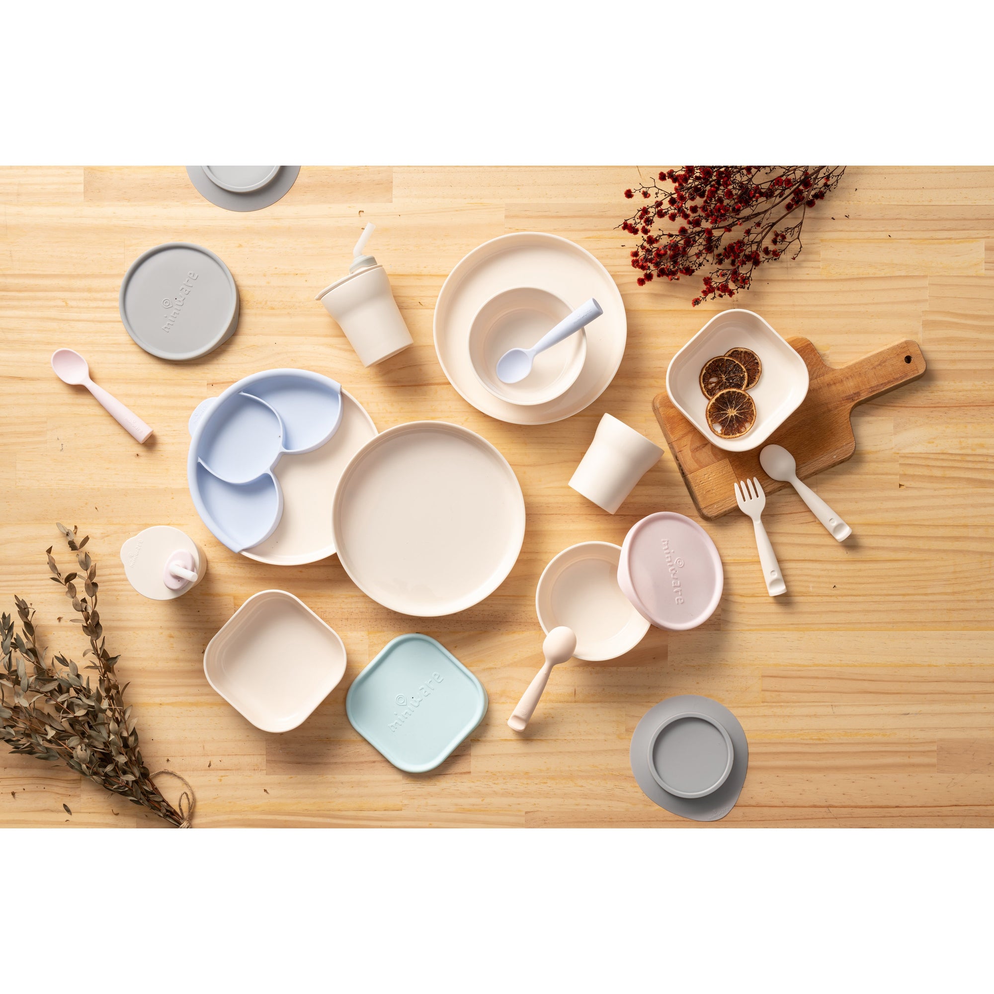 miniware-little-foodie-pla-suction-bowl-plate-cutlery-set-silicone-cover-in-aqua-sippy-cup-set- (10)