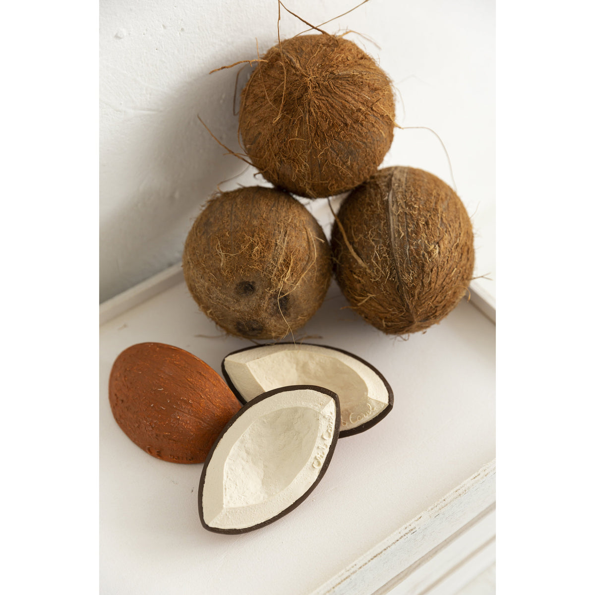 oli-&amp;-carol-coco-the-coconut- (6)