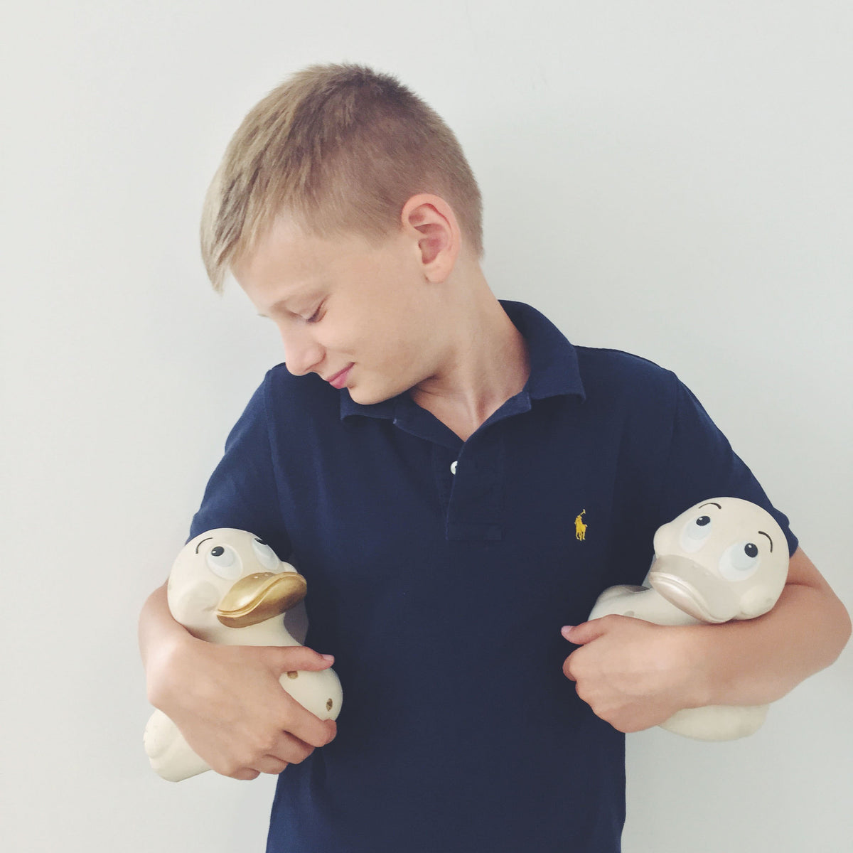 oli-&amp;-carol-extra-large-spotty-ducks-teether- (22)
