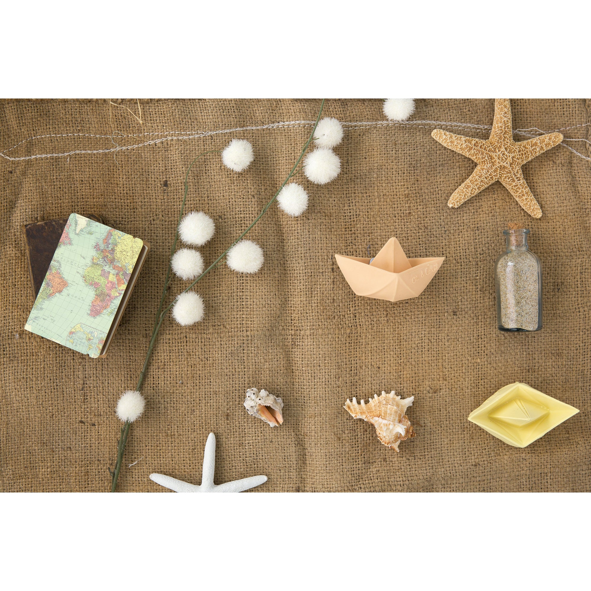 oli-&-carol-origami-boat-nude- (23)