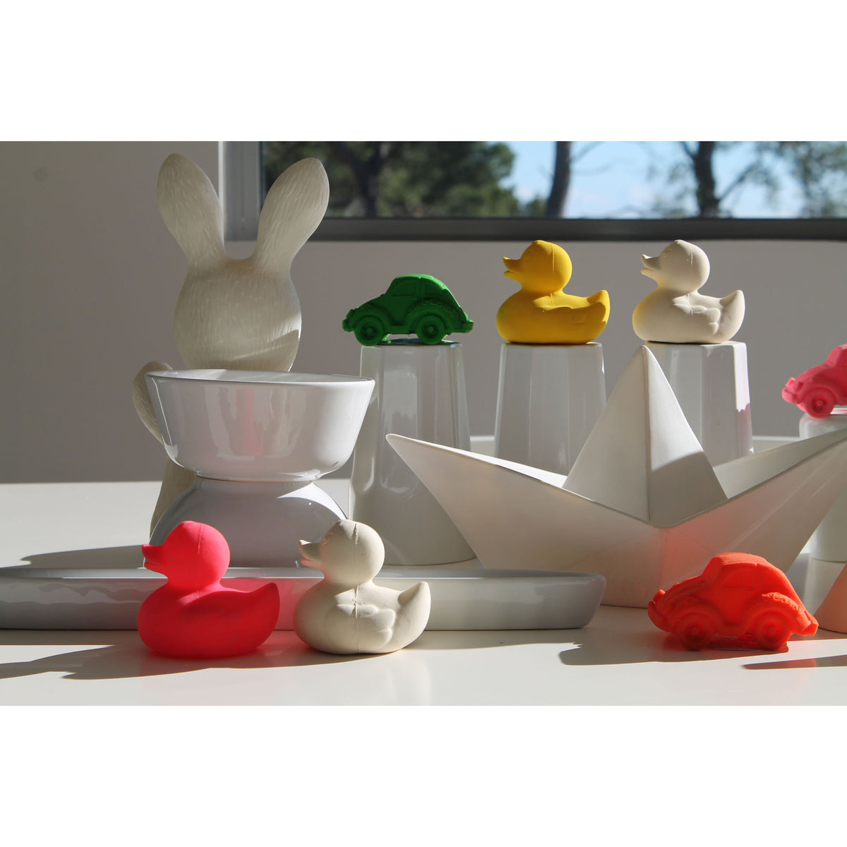 oli-&amp;-carol-small-monochrome-ducks-teether- (109)