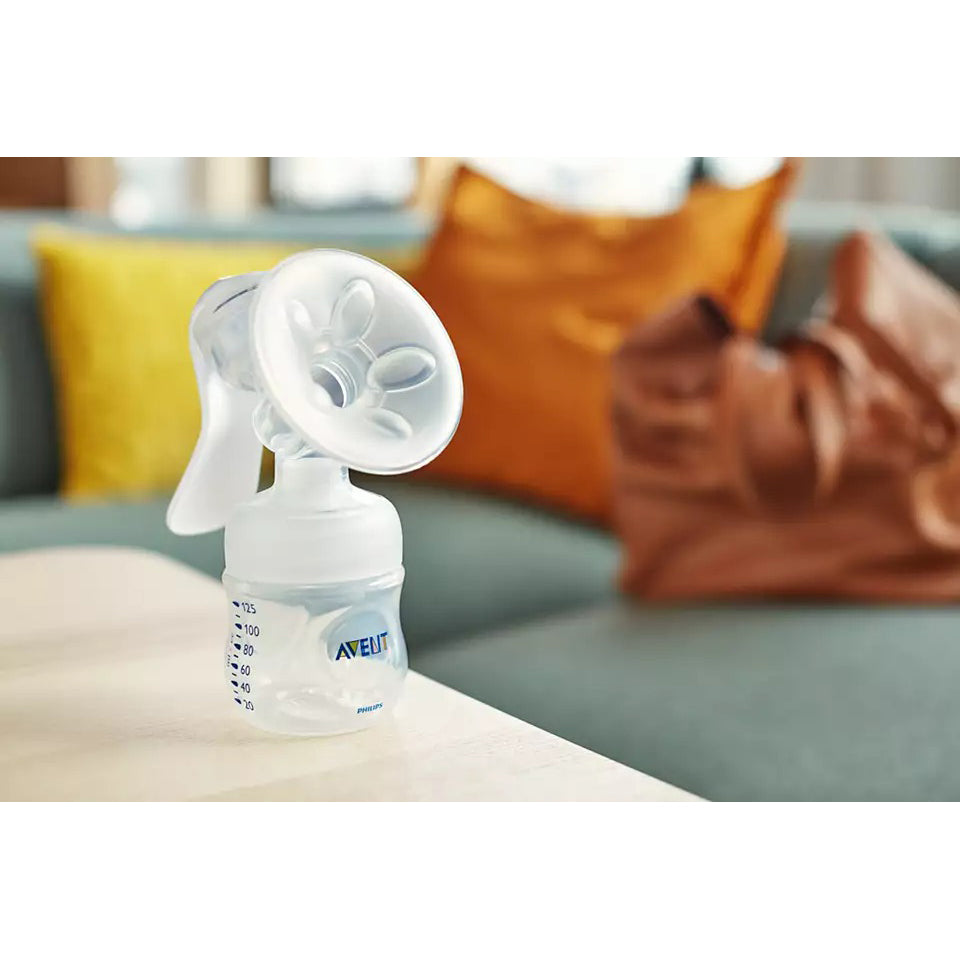 Philips Avent Manual Breast Pump with Bottle SCF330/20