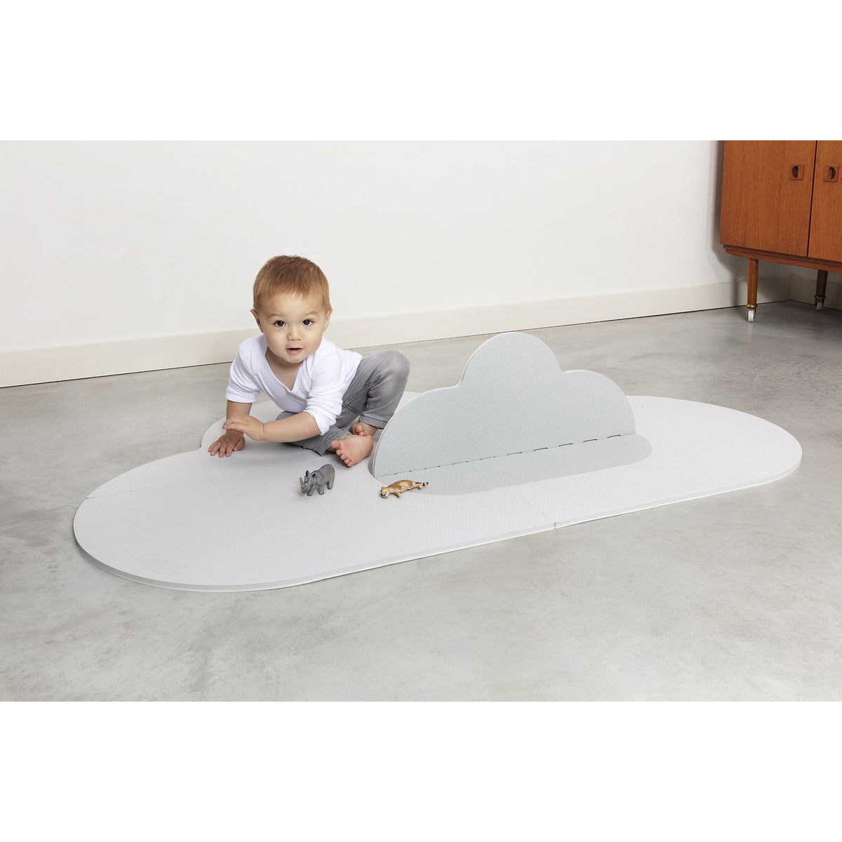 quut-playmat-head-in-the-clouds-s-145-x-90cm-pearl-grey- (10)