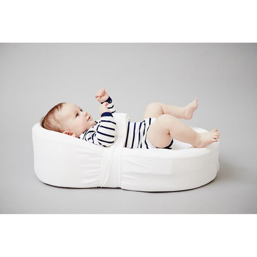 Red Castle Cocoonababy® Nest with Fitted Sheet - White