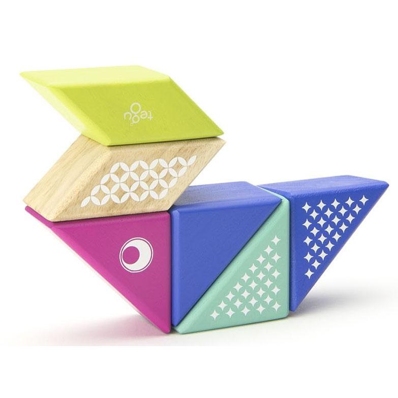 tegu-travel-pal-hummingbird-magnetic-wooden-blocks- (6)
