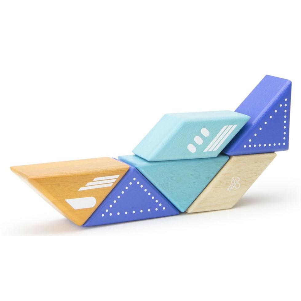 tegu-travel-pal-jet-plane-magnetic-wooden-blocks- (3)
