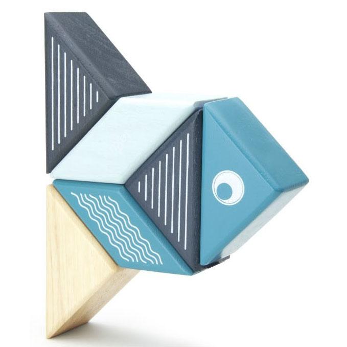 tegu-travel-pal-whale-magnetic-wooden-blocks- (7)