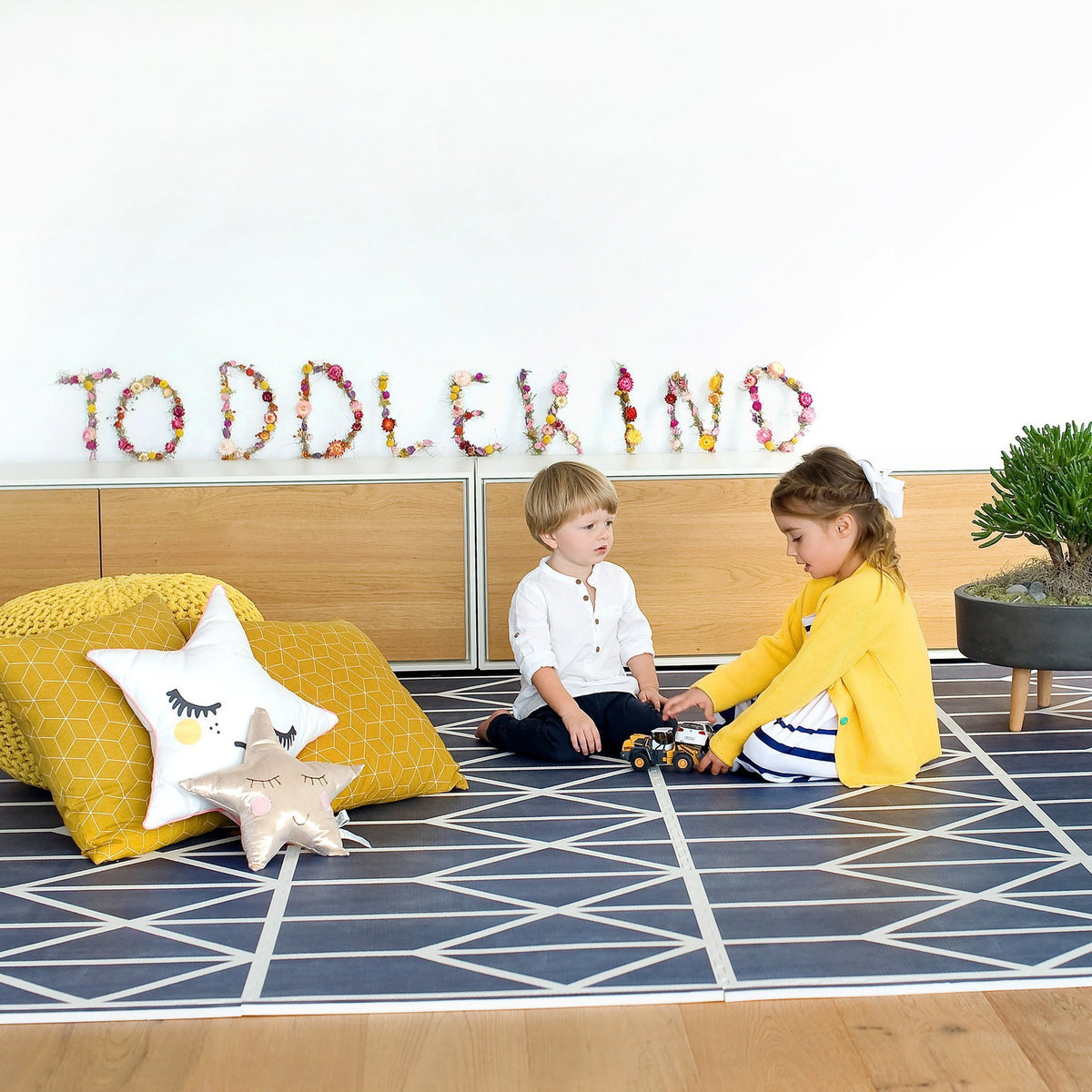 toddlekind-prettier-playmat-nordic-petroleum-120x180cm-6-tiles-&amp;-12-edging-borders- (13)