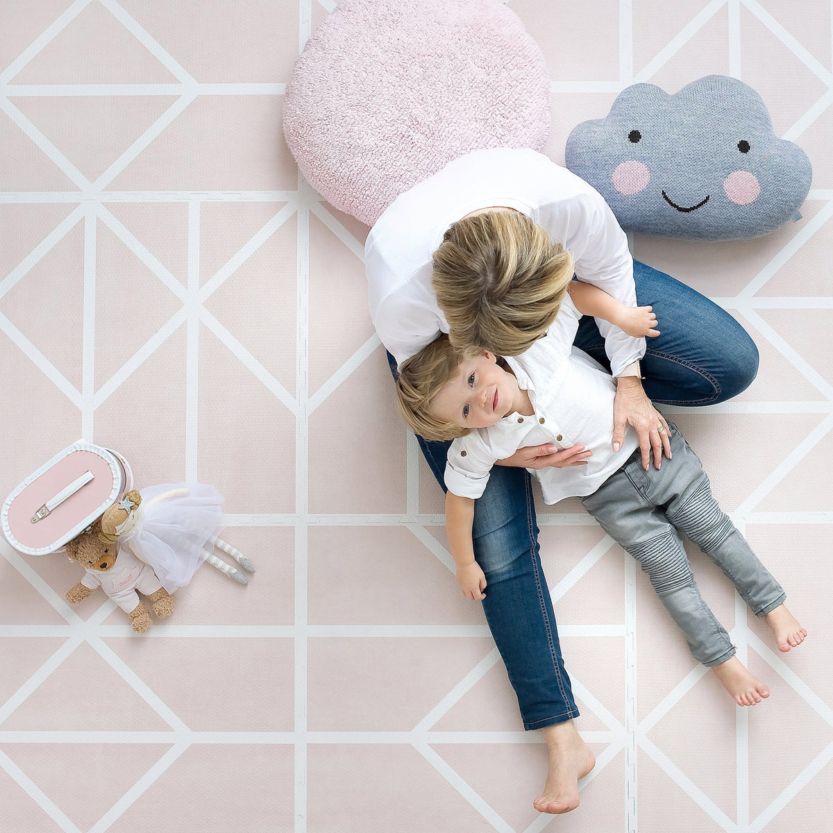 toddlekind-prettier-playmat-nordic-vintage-nude-120x180cm-6-tiles-&amp;-12-edging-borders- (17)