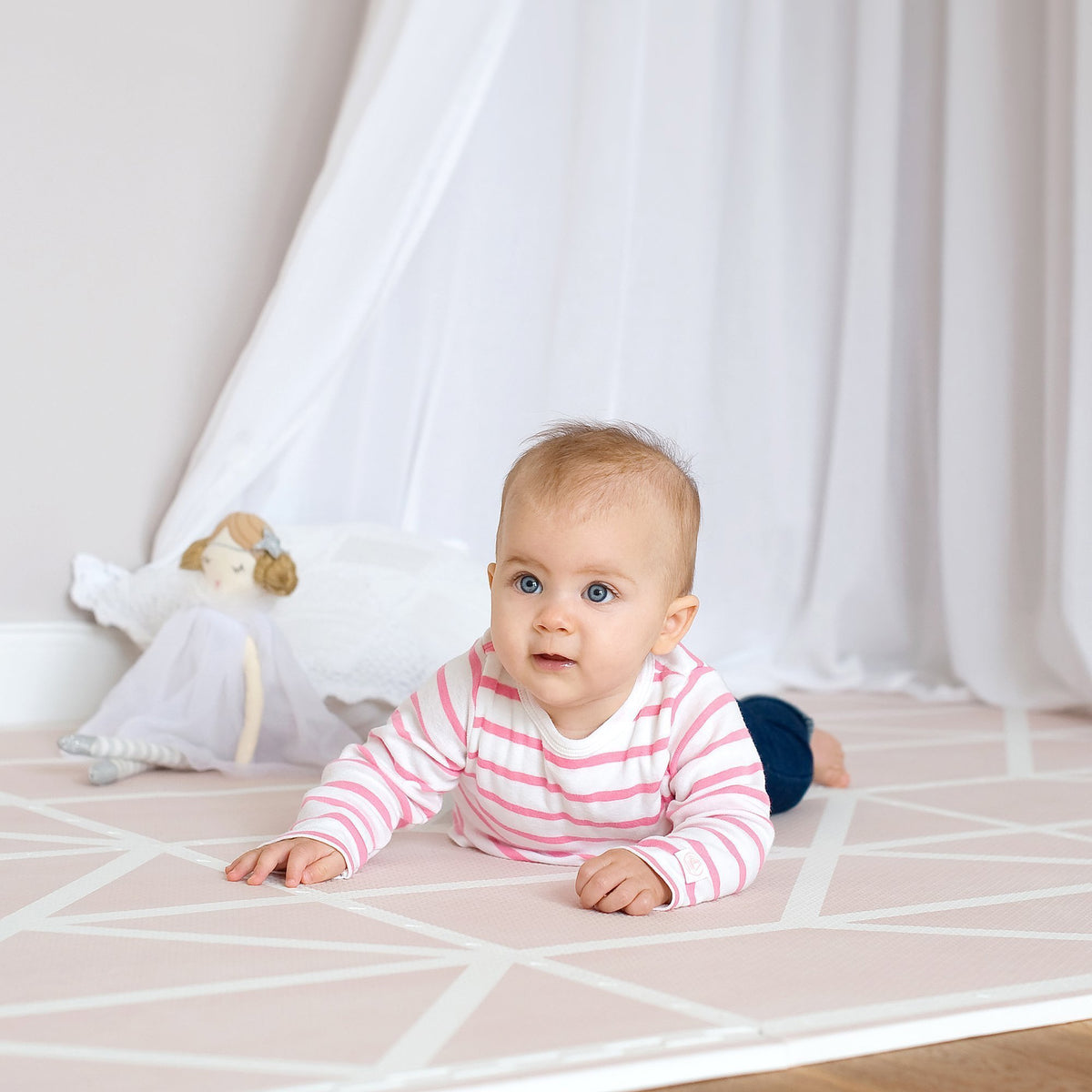 toddlekind-prettier-playmat-nordic-vintage-nude-120x180cm-6-tiles-&amp;-12-edging-borders- (10)