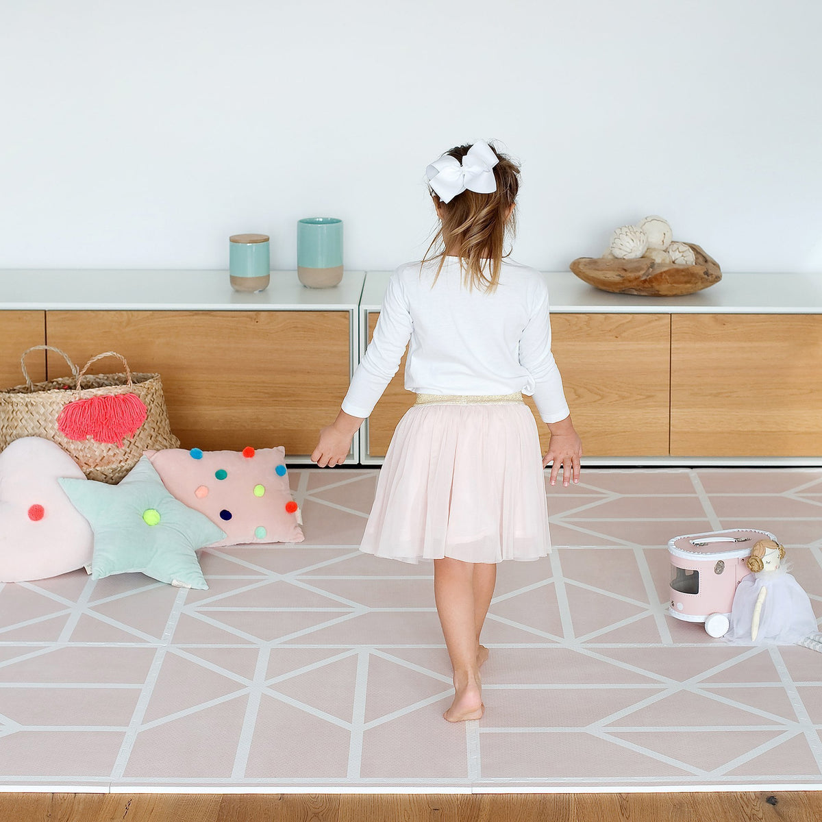 toddlekind-prettier-playmat-nordic-vintage-nude-120x180cm-6-tiles-&amp;-12-edging-borders- (15)